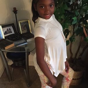 Meet your Posher, Anesha